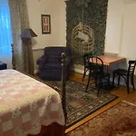 Sleepy Hollow Manor
